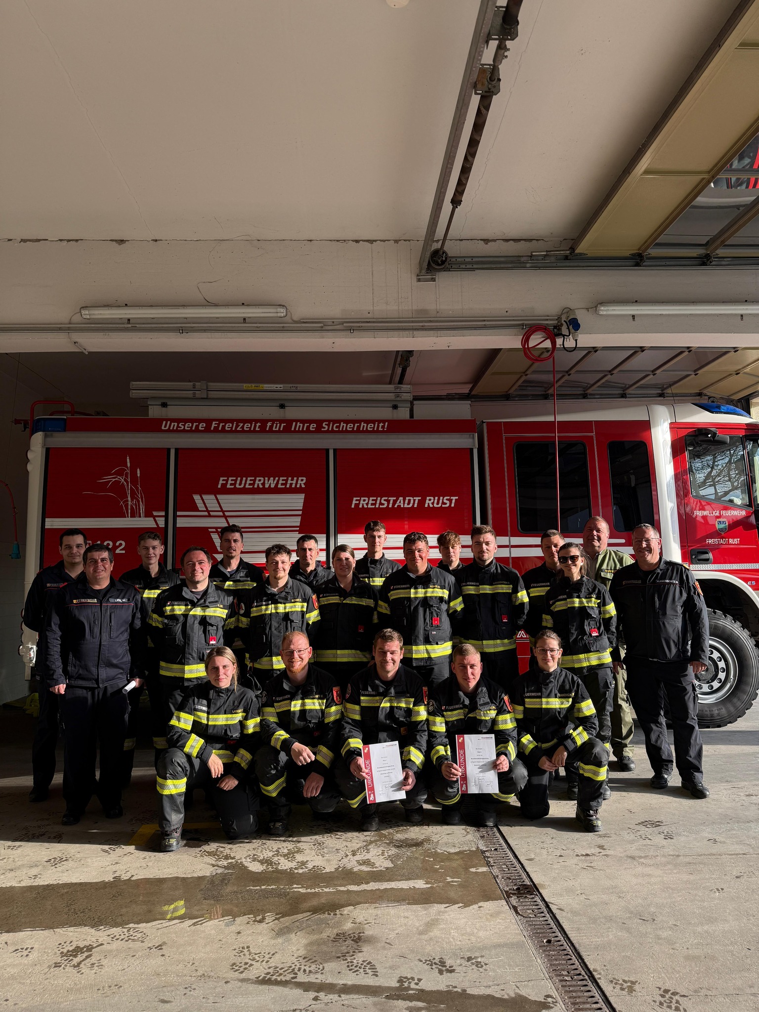 Branddienstleistungsprüfung in Bronze Erfolgreich bestanden